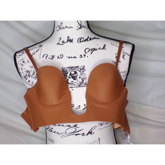 🆕SKIMS Deep Plunge Convertible Strapless Underwire Bra X-Small - Picture 6 of 7